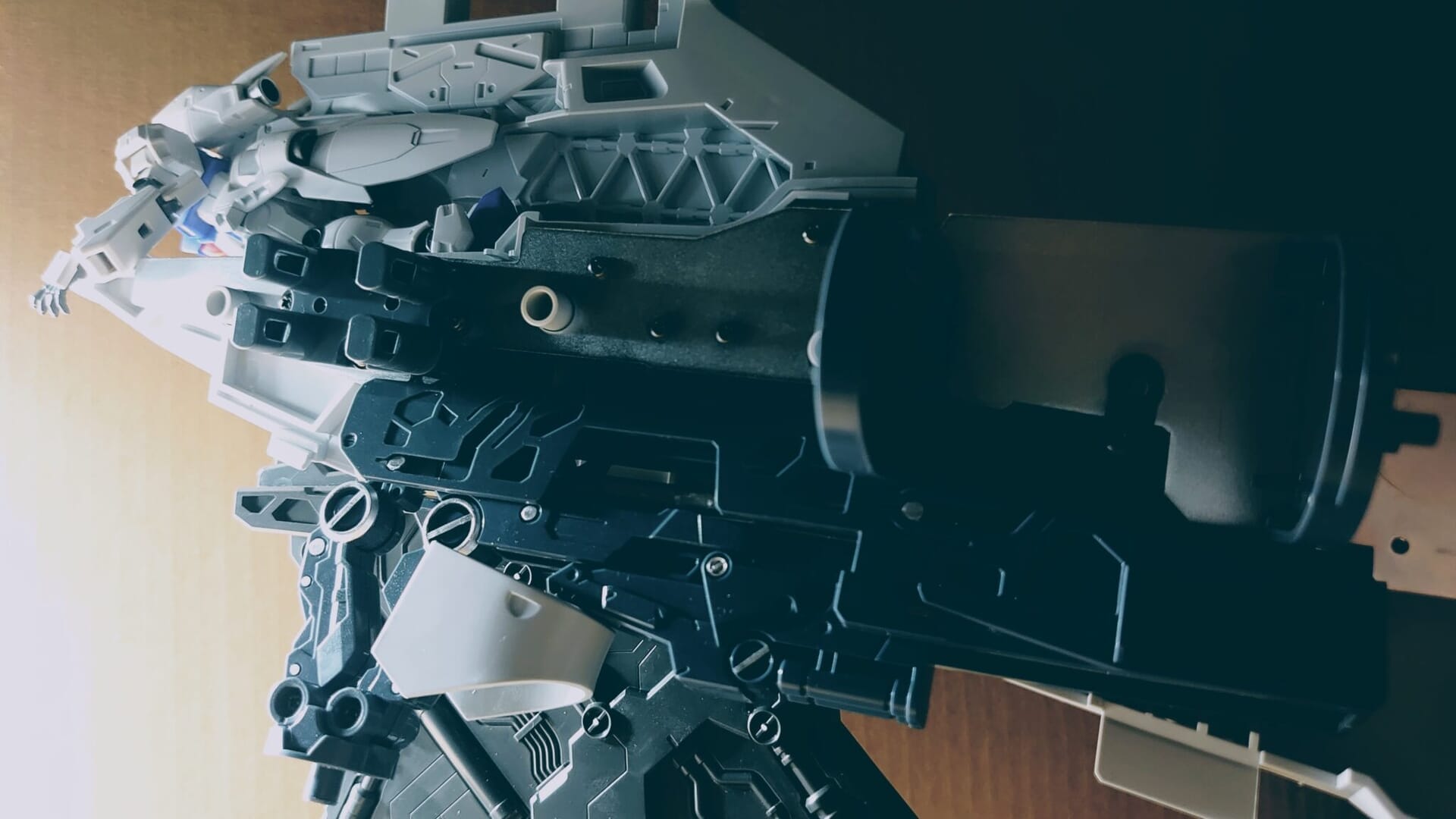 HGUC「1/144 ガンダムGP03 デンドロビウム」レビュー