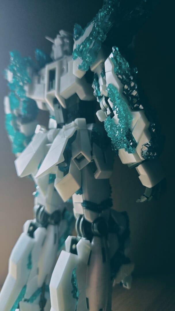 プレミアムバンダイ限定MG「1/100 ユニコーンガンダム3号機 フェネクス